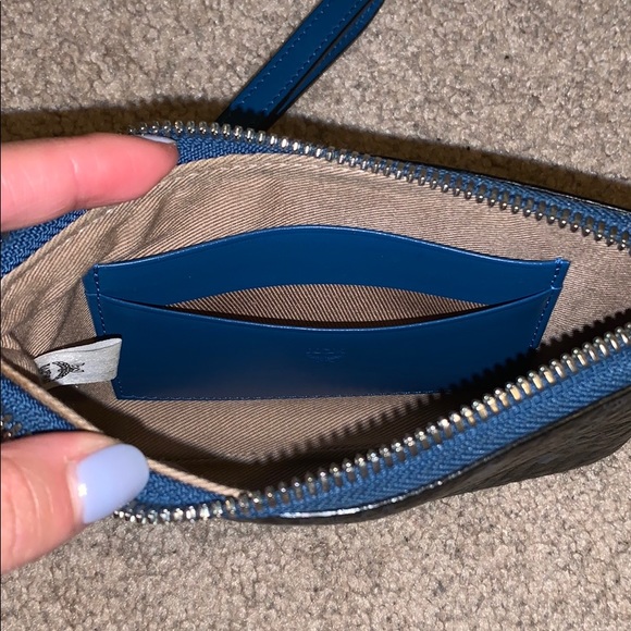 MCM wristlet - Picture 3 of 6